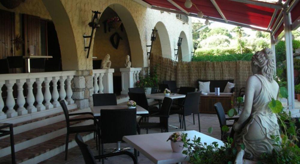 Hotel Castel Garoupe Antibes Esterno foto