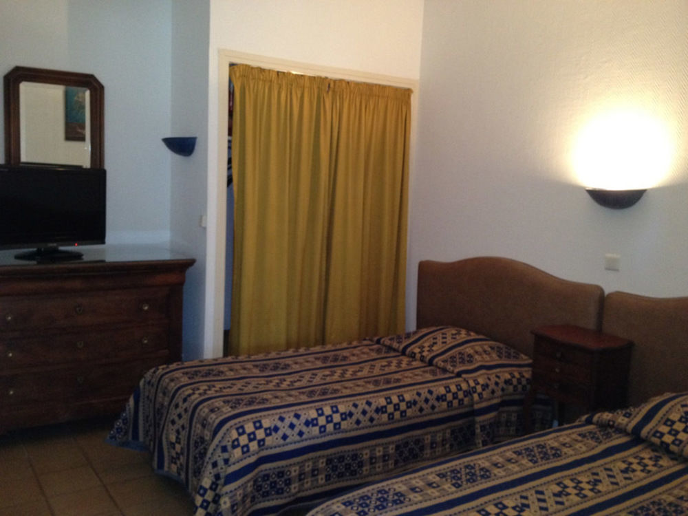 Hotel Castel Garoupe Antibes Esterno foto